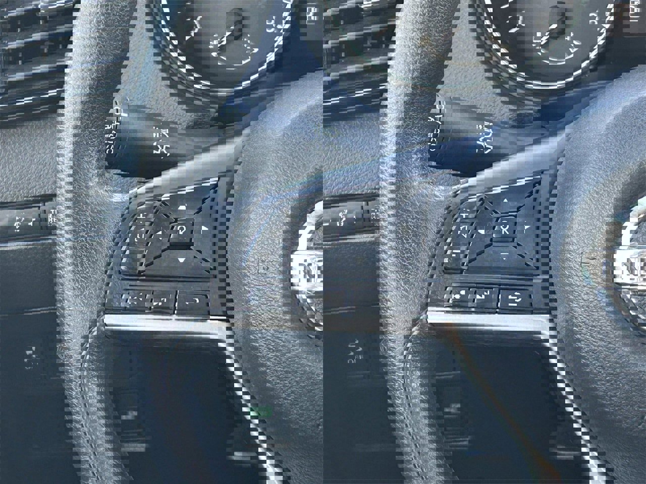 Certified 2021 Nissan Rogue Sport S image 23