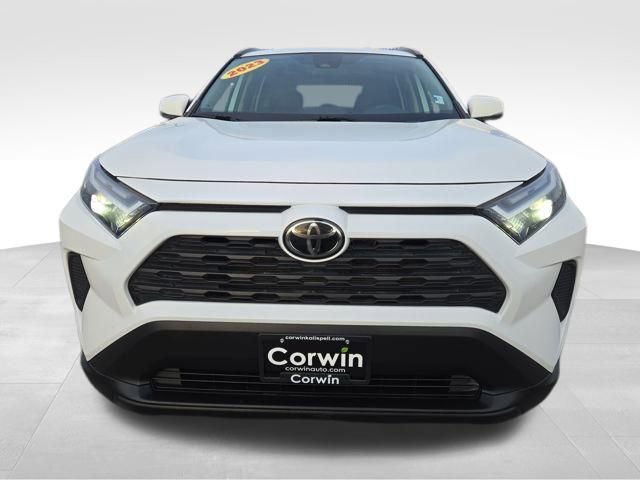 Used 2023 Toyota RAV4 XLE image 4
