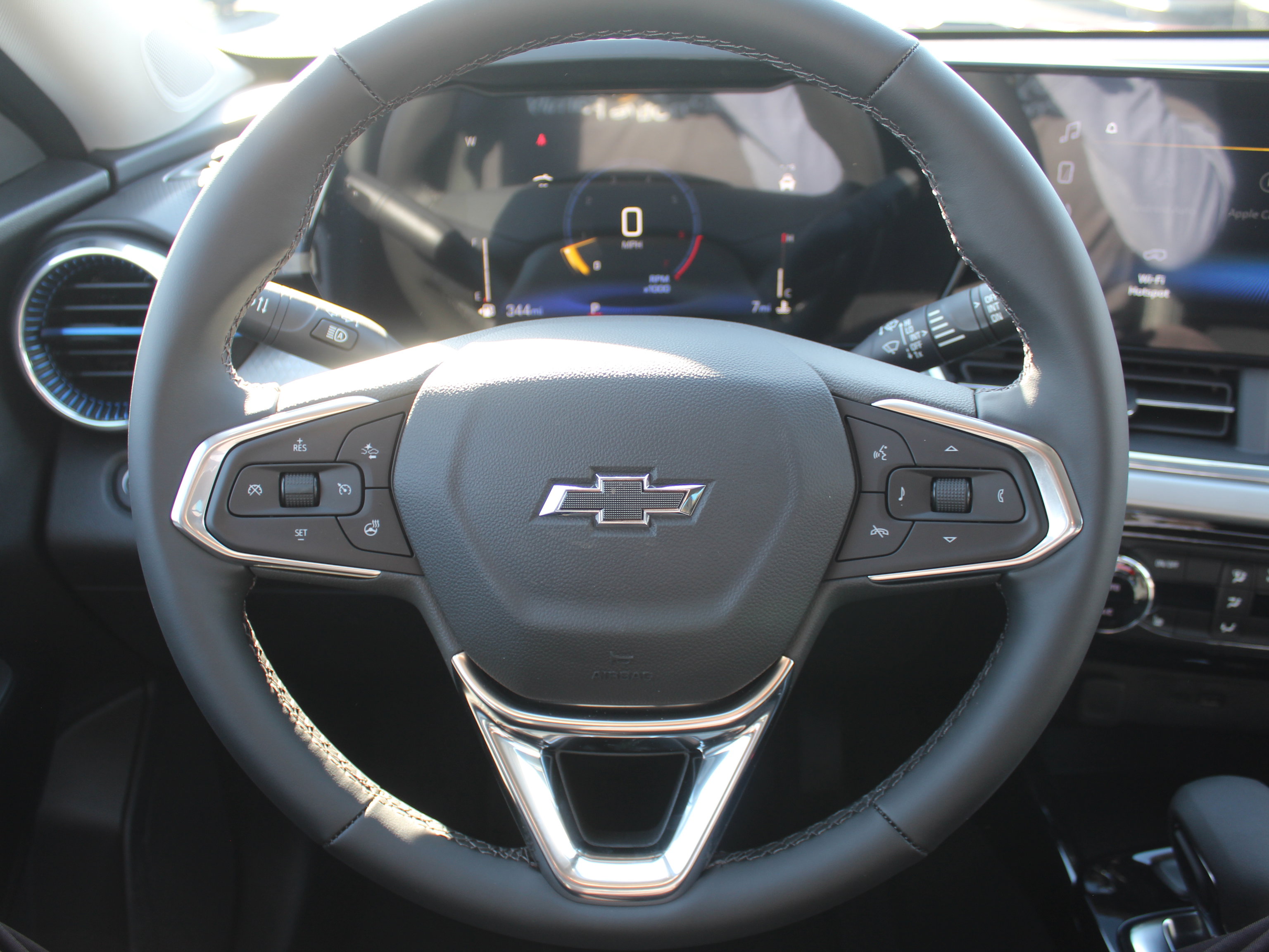 New 2026 Chevrolet Trax LT image 11