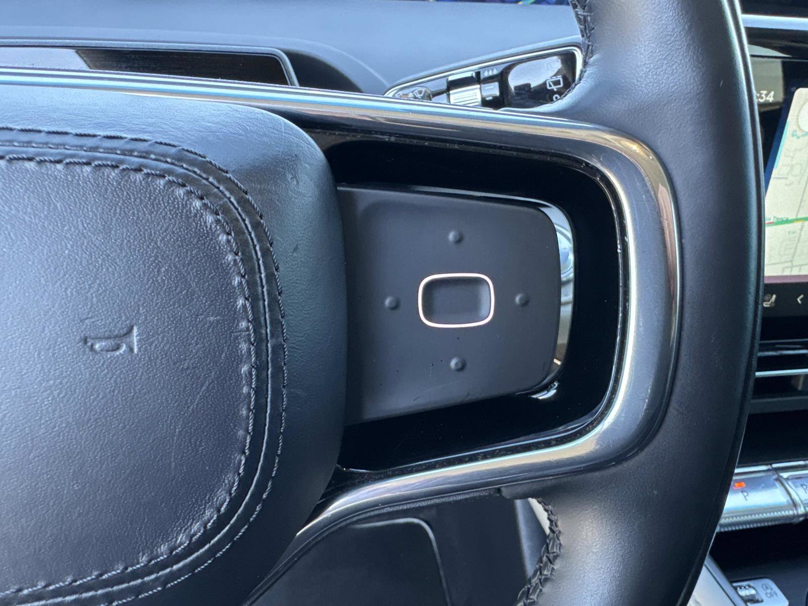 Used 2024 Lincoln Nautilus Reserve image 29