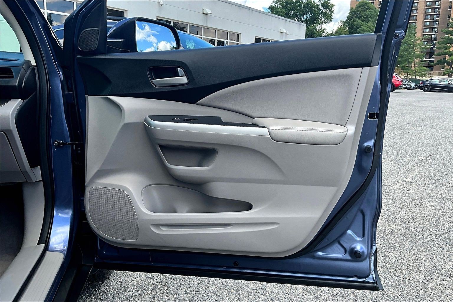 Used 2013 Honda CR-V EX-L image 18