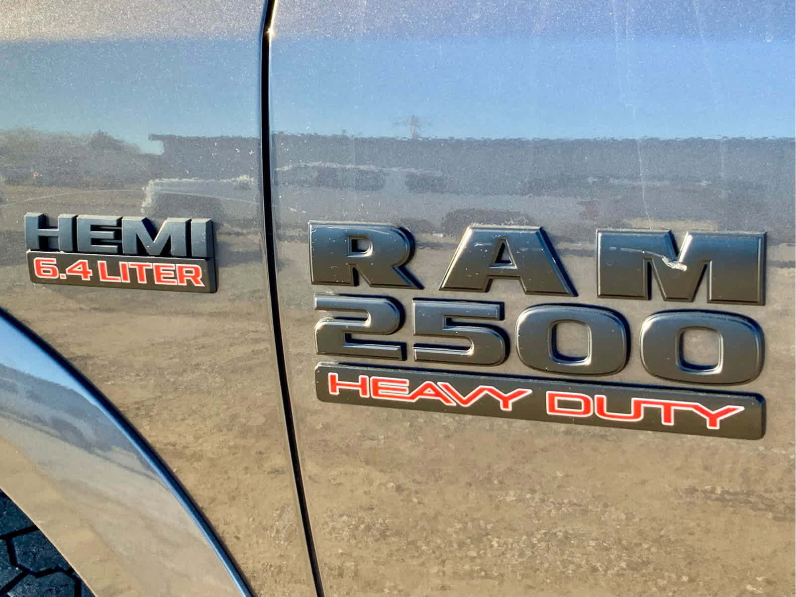 Used 2018 RAM 2500 Laramie w/ Sport Appearance Group image 16