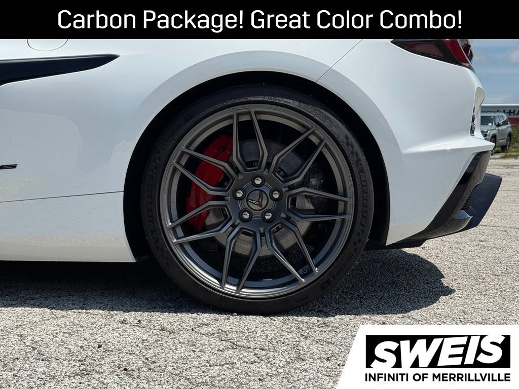 Used 2023 Chevrolet Corvette Z06 RWD image 17