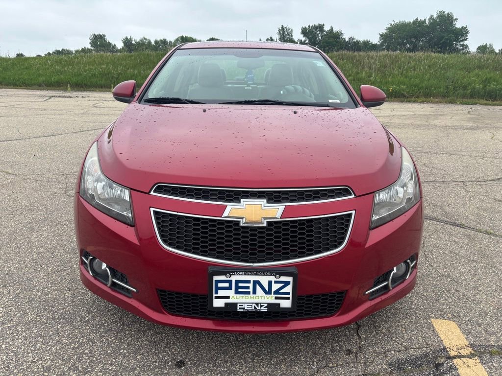 Used 2012 Chevrolet Cruze LT w/ RS Package FWD image 2