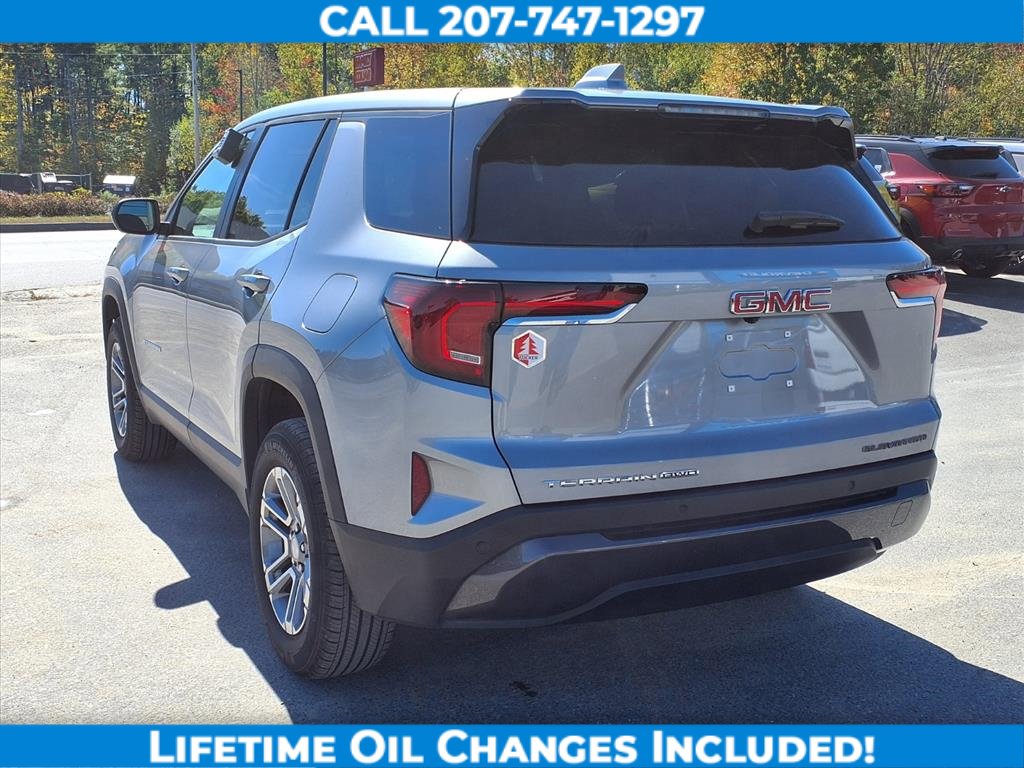 Used 2025 GMC Terrain Elevation image 8