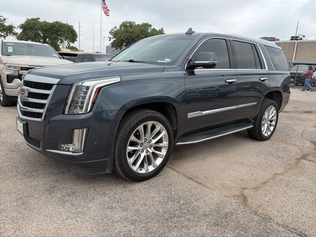 Used 2019 Cadillac Escalade Luxury RWD image 2