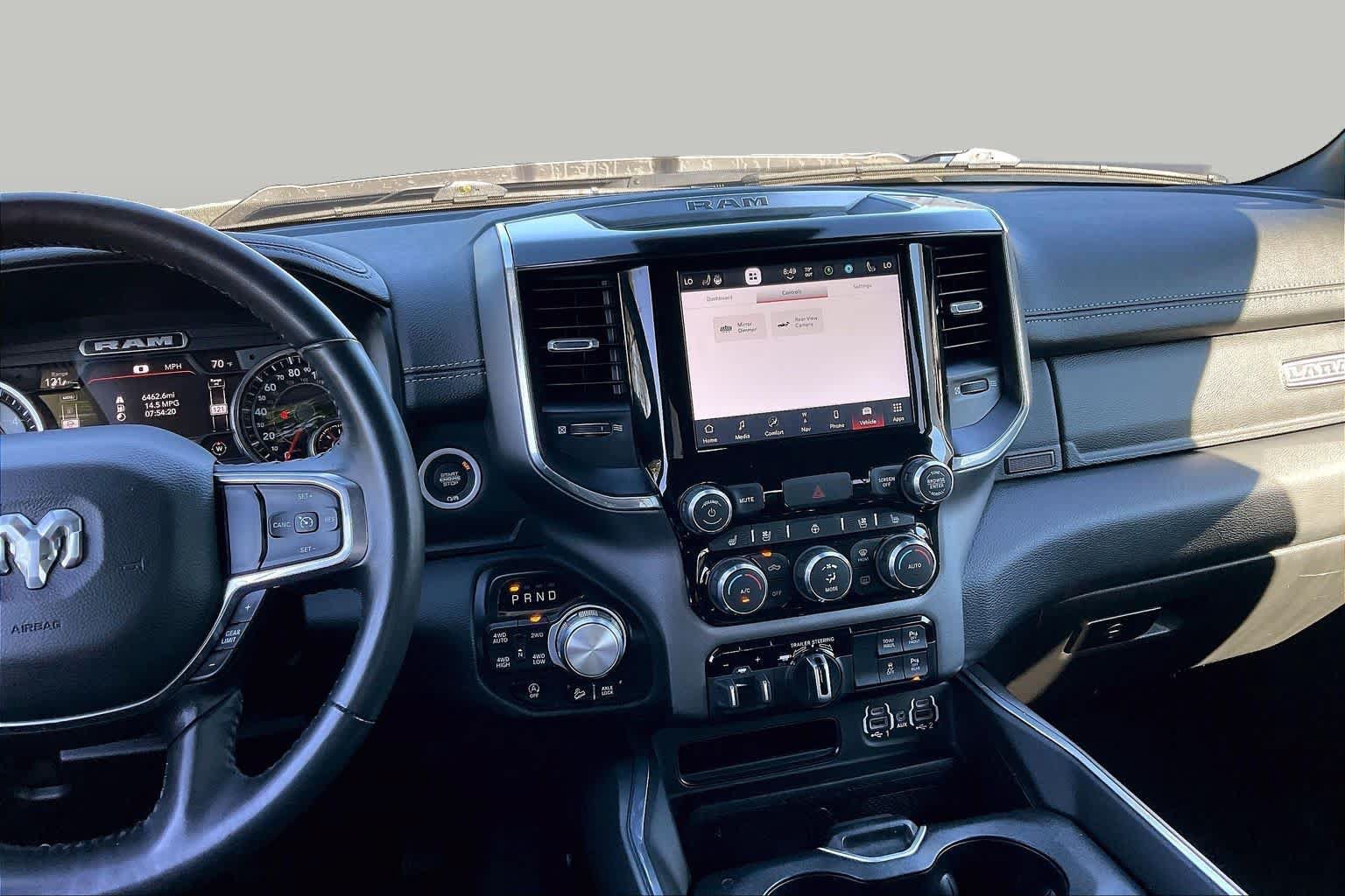 Used 2022 RAM 1500 Laramie AWD/4WD image 6