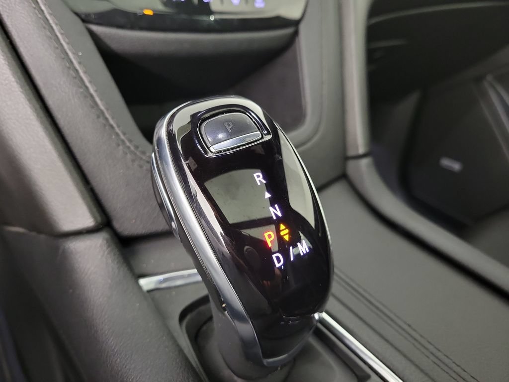Used 2024 Cadillac XT6 Luxury w/ LPO, Floor Liner Package AWD/4WD image 31