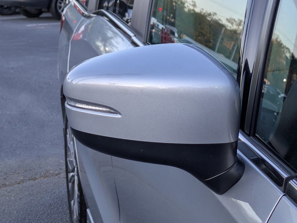 Used 2025 Honda Odyssey Touring image 12