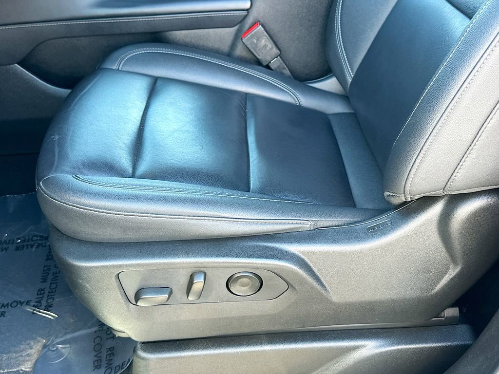 Certified 2024 Chevrolet Suburban LT image 20
