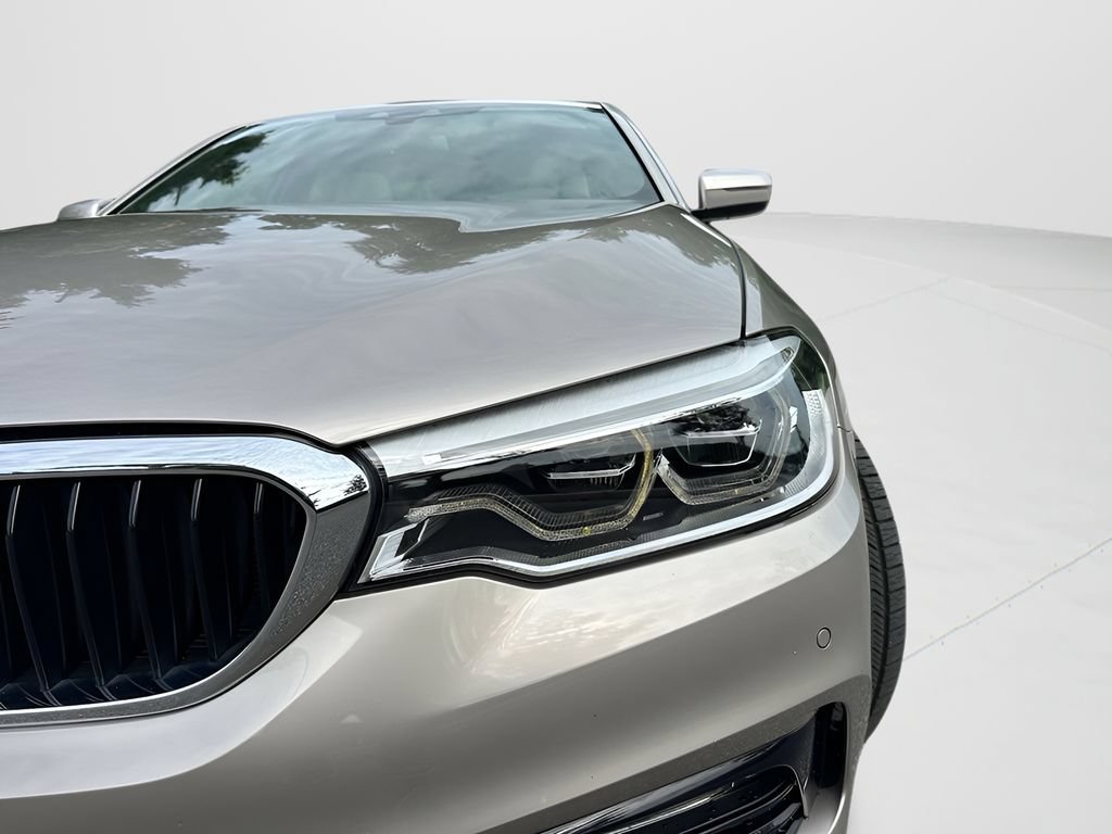 Used 2017 BMW 540i RWD image 24