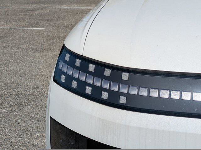 New 2026 Hyundai Ioniq 9 S image 7