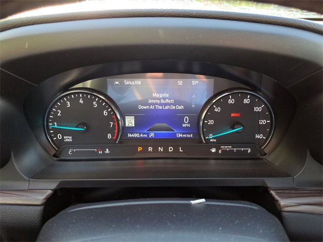 Used 2023 Ford Explorer Limited w/ Limited Technology Package image 12