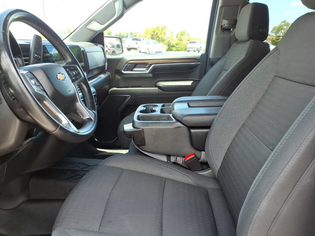 Used 2023 Chevrolet Silverado 1500 LT w/ Protection Package RWD image 24