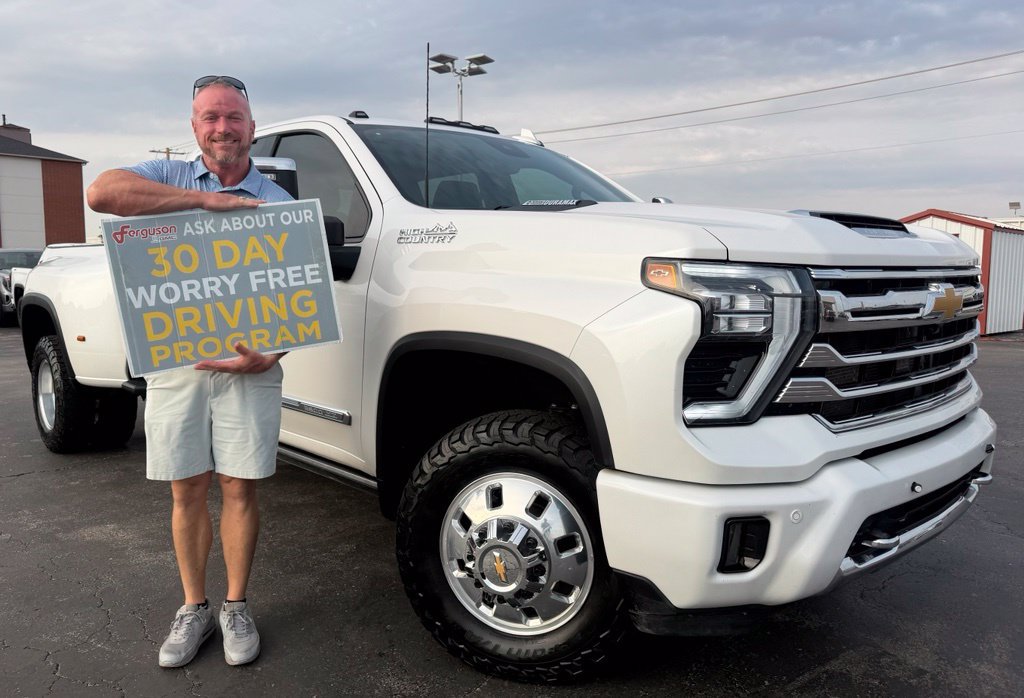 Used 2024 Chevrolet Silverado 3500 High Country w/ High Country Premium Package AWD/4WD image 1