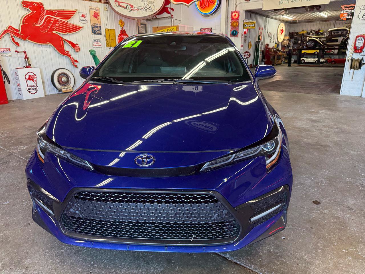 Used 2021 Toyota Corolla SE FWD image 7