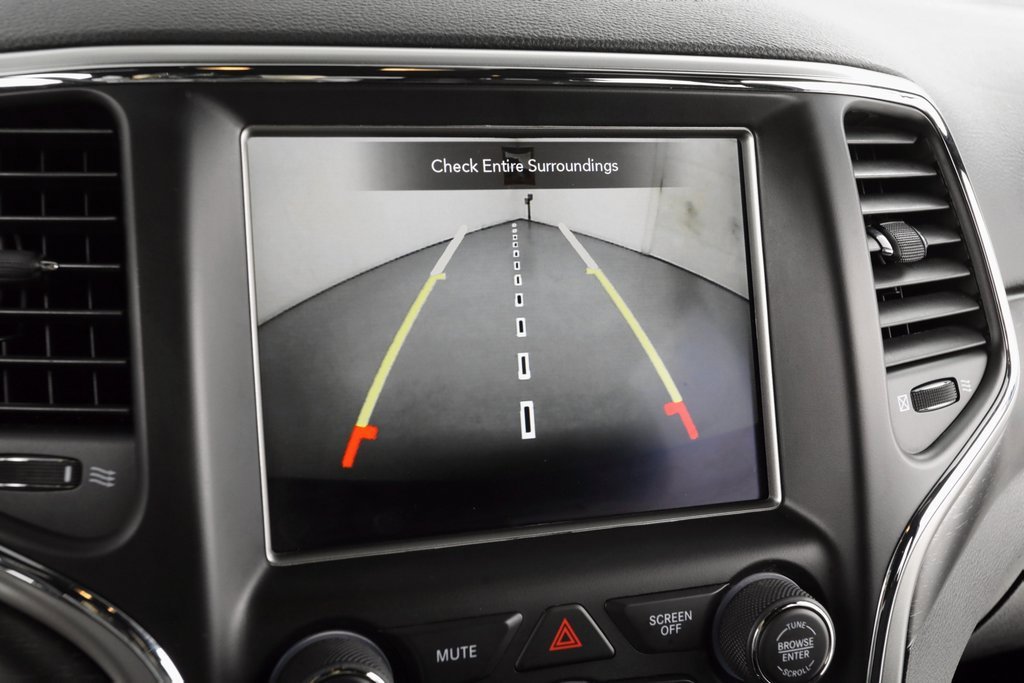 Used 2018 Jeep Grand Cherokee Laredo image 34