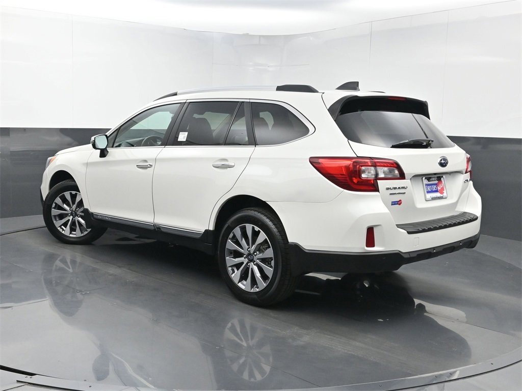 Used 2017 Subaru Outback 2.5i Touring image 23