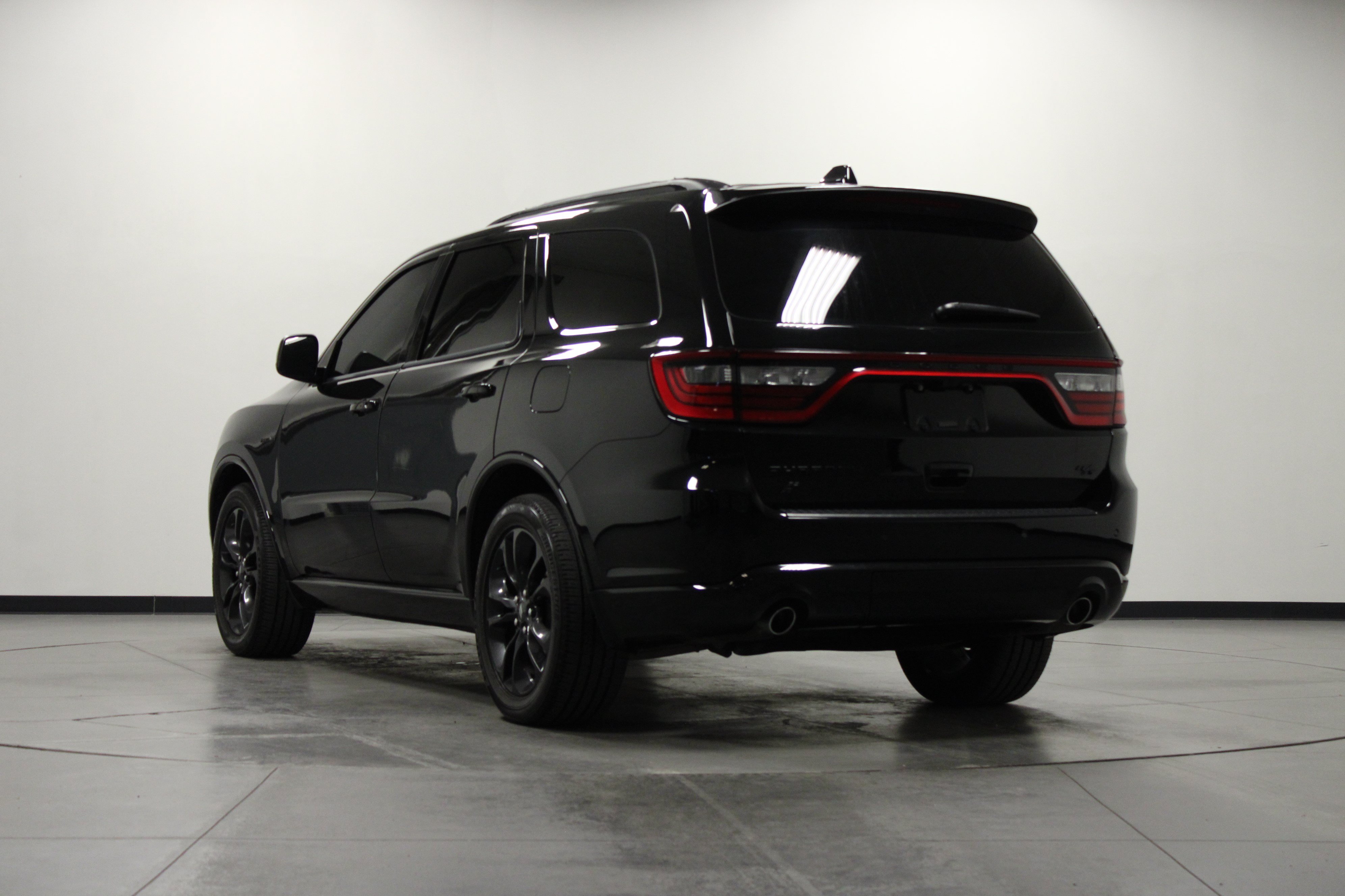 Used 2023 Dodge Durango R/T w/ Blacktop Package AWD/4WD image 6