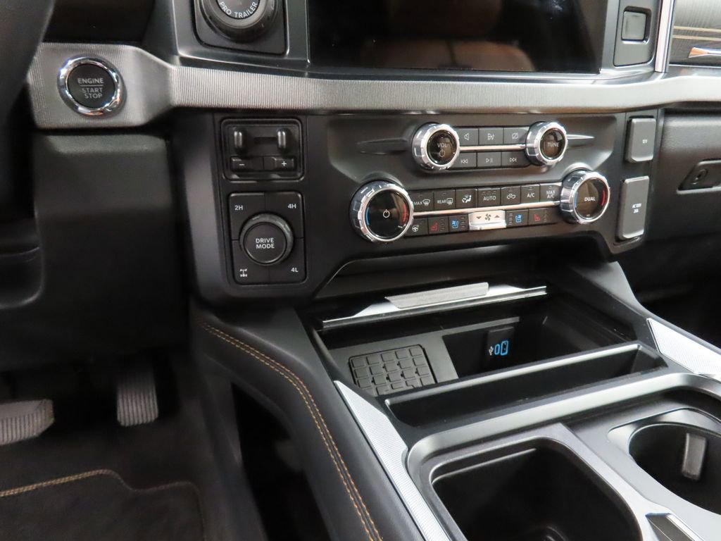 Used 2023 Ford F250 Platinum w/ FX4 Off-Road Package AWD/4WD image 70