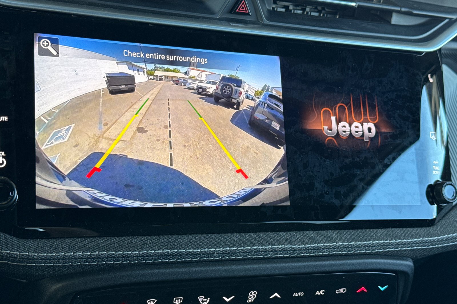 New 2026 Jeep Cherokee Laredo AWD/4WD image 17