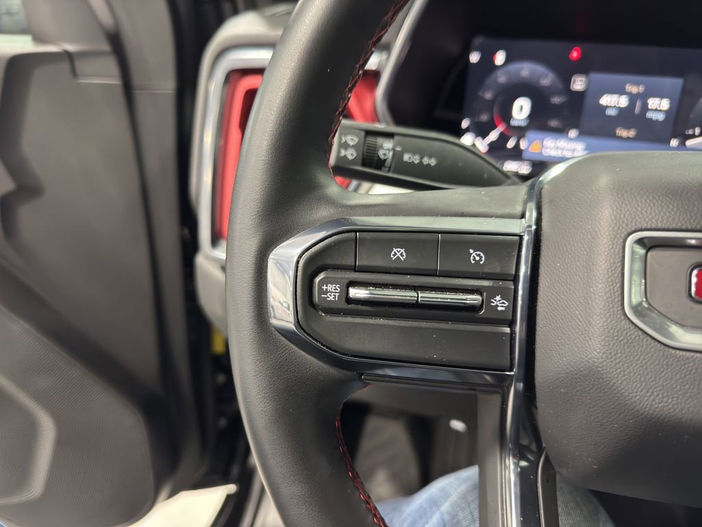 Used 2024 GMC Canyon AT4X image 26