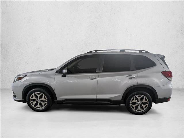Used 2023 Subaru Forester Premium image 9