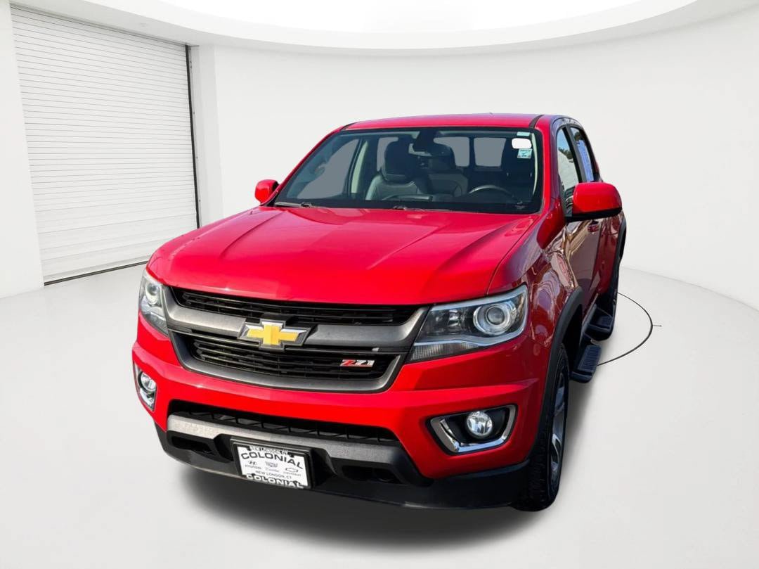 Used 2018 Chevrolet Colorado Z71 AWD/4WD image 2
