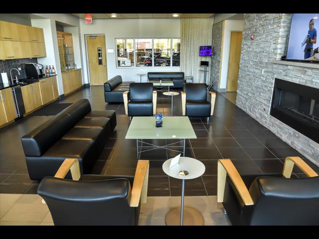 Used 2017 Mercedes-Benz GLC 300 4MATIC Coupe image 30