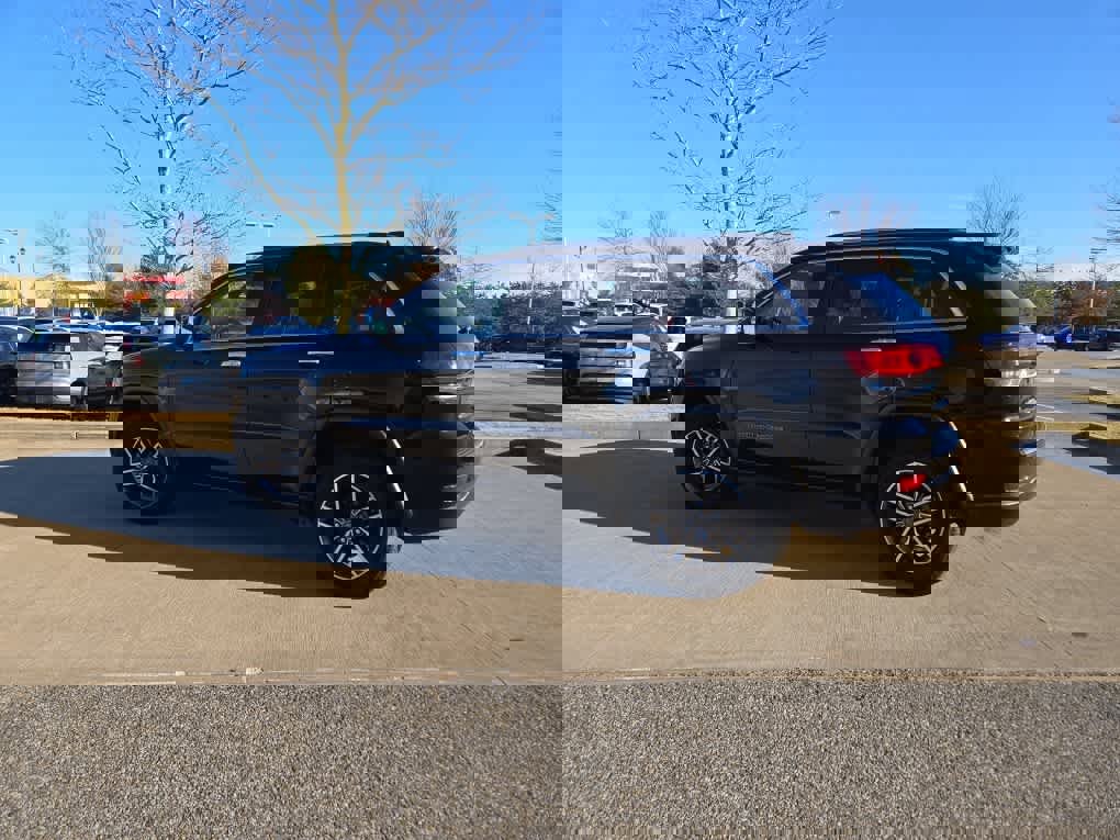 Used 2020 Jeep Grand Cherokee Limited image 4