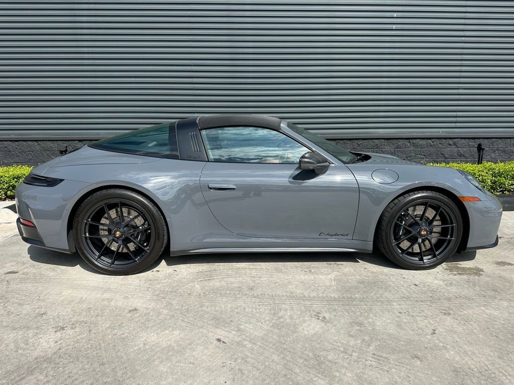 Certified 2026 Porsche 911 Targa 4 GTS image 10