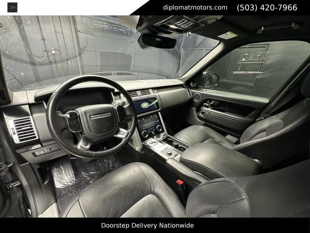 Used 2019 Land Rover Range Rover Supercharged AWD/4WD image 17