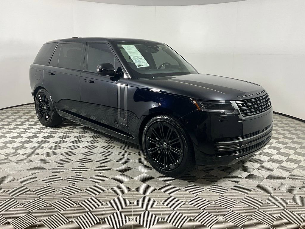 Used 2024 Land Rover Range Rover Long Wheelbase SE image 6