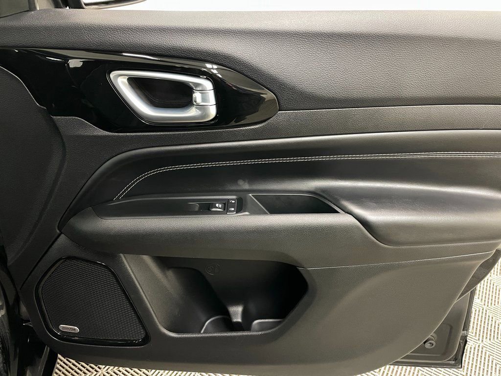 Used 2022 Jeep Compass High Altitude image 39