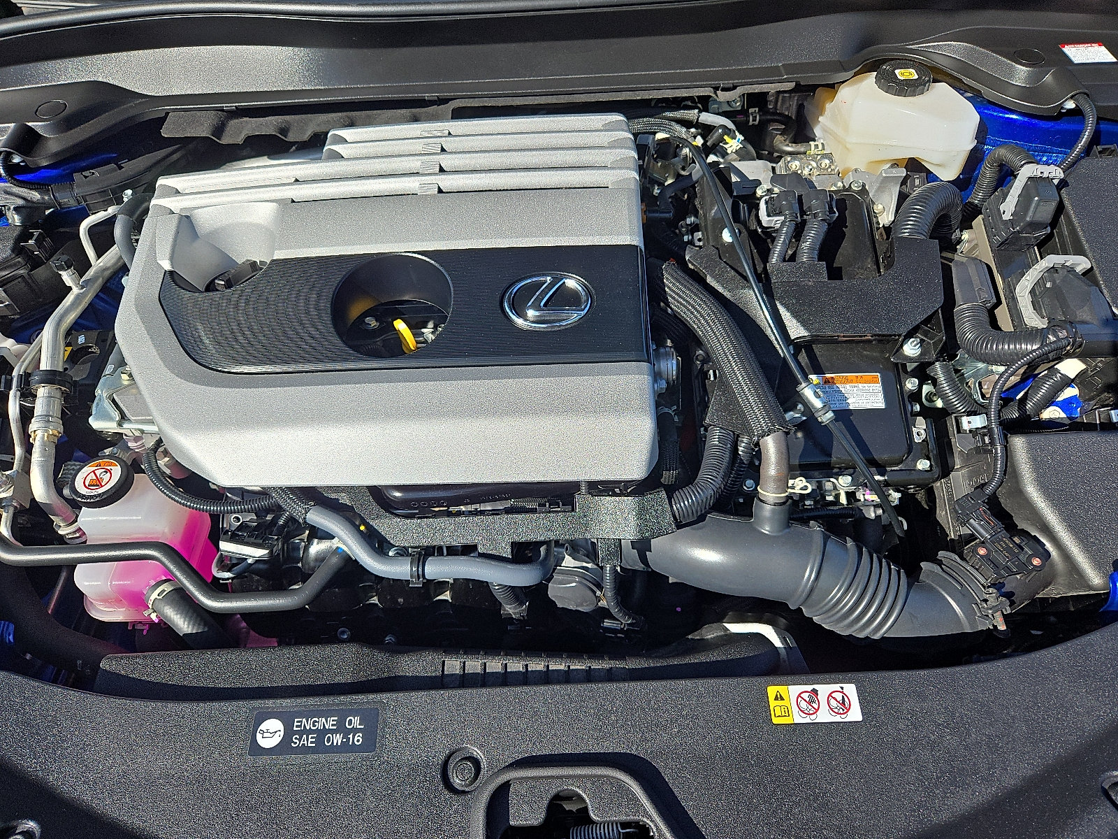Certified 2023 Lexus UX 250h F Sport w/ Accessory Package (Z1) AWD/4WD image 28