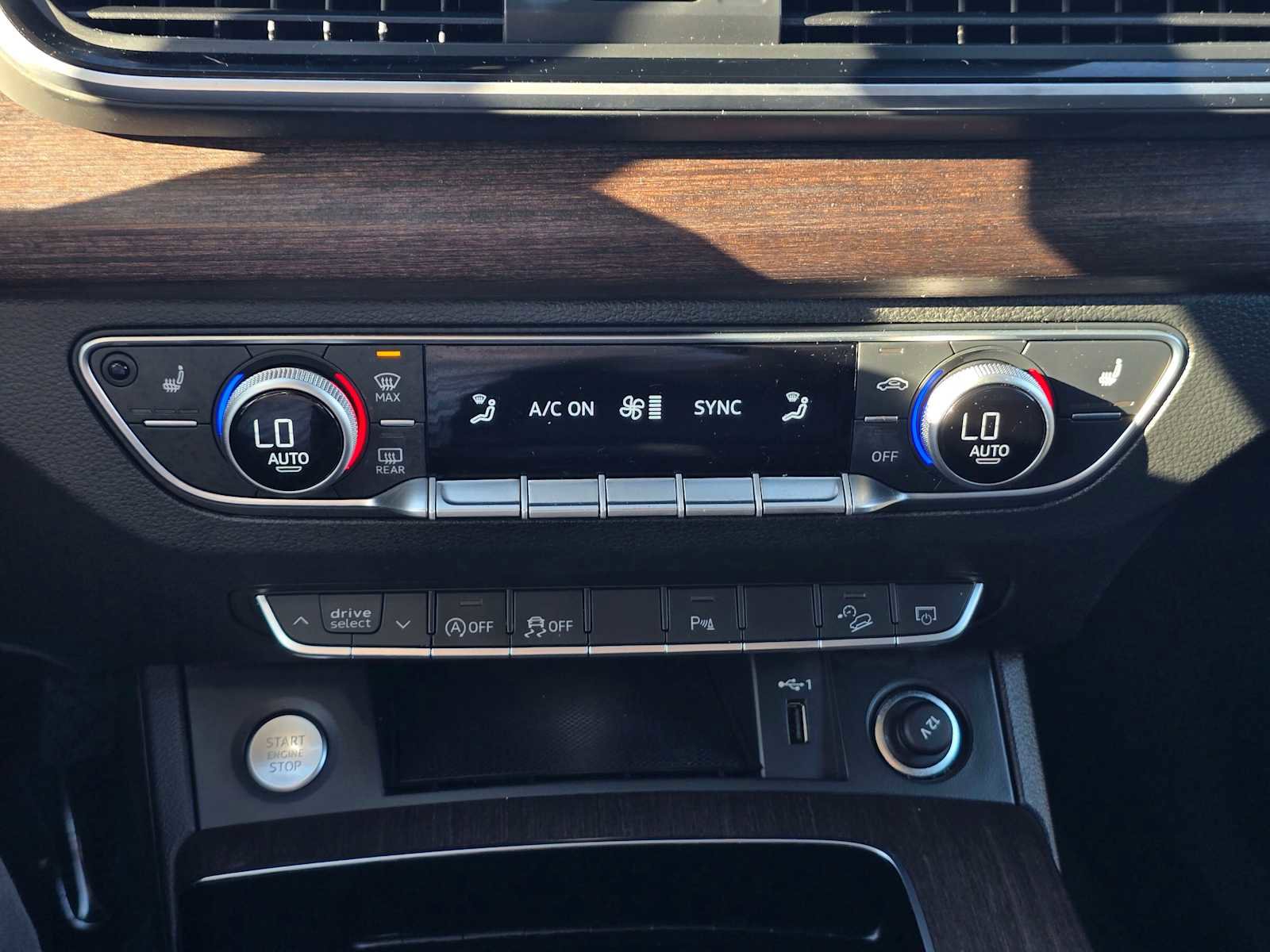 Certified 2025 Audi Q5 2.0T Premium image 29