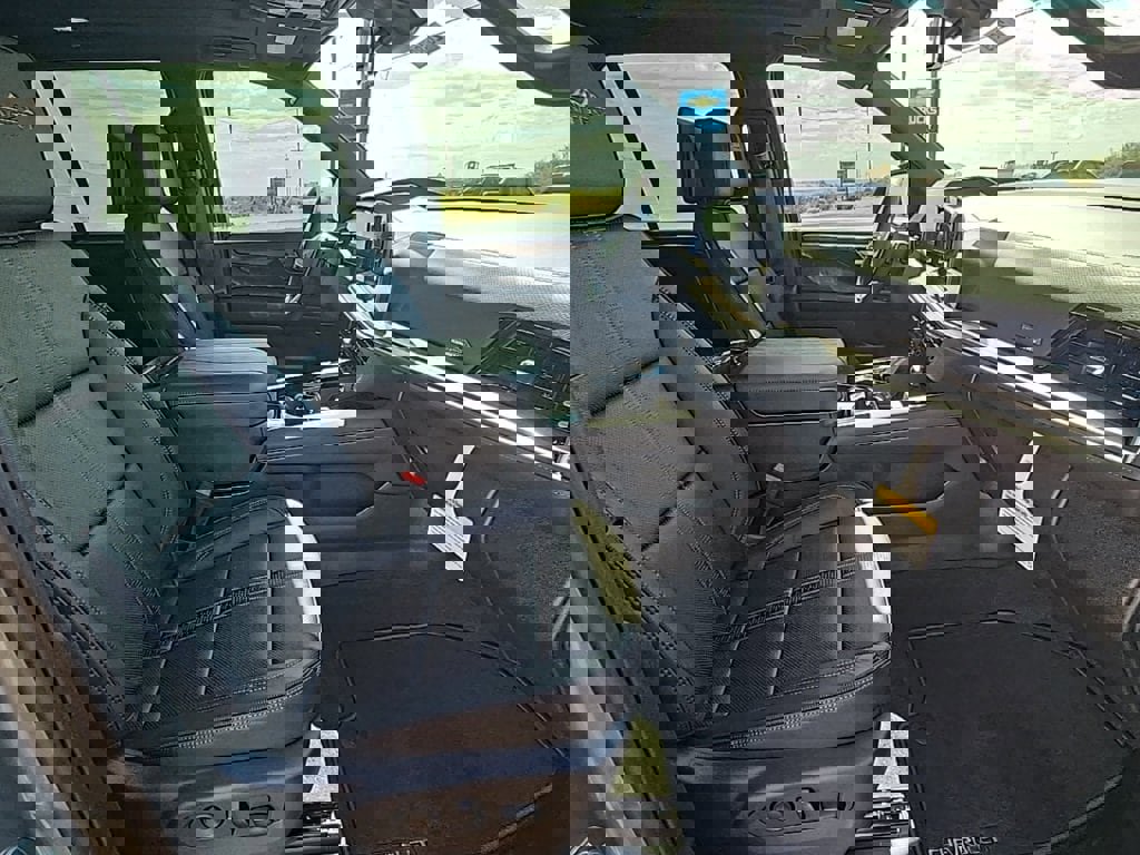 New 2026 Chevrolet Tahoe High Country image 15