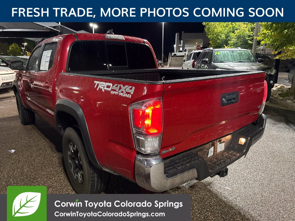 Used 2022 Toyota Tacoma TRD Off-Road AWD/4WD image 6