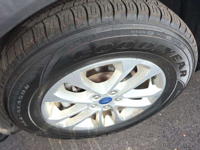 Used 2021 Ford Escape SE AWD/4WD image 4