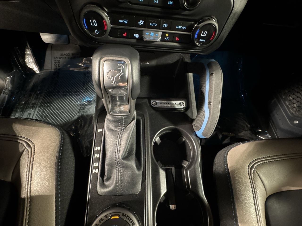 Used 2023 Ford Bronco Wildtrak image 27