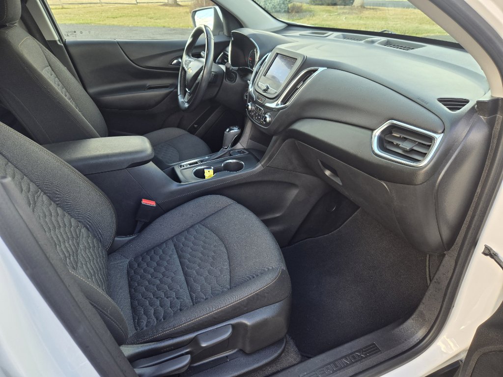 Used 2020 Chevrolet Equinox LT image 23