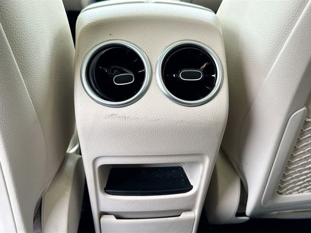 Used 2023 Mercedes-Benz GLA 250 4MATIC image 26