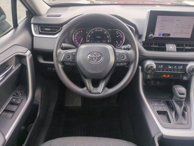 Used 2023 Toyota RAV4 XLE FWD image 17