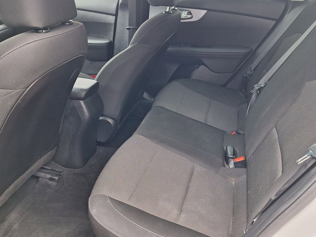 Used 2022 Kia Forte LXS image 11