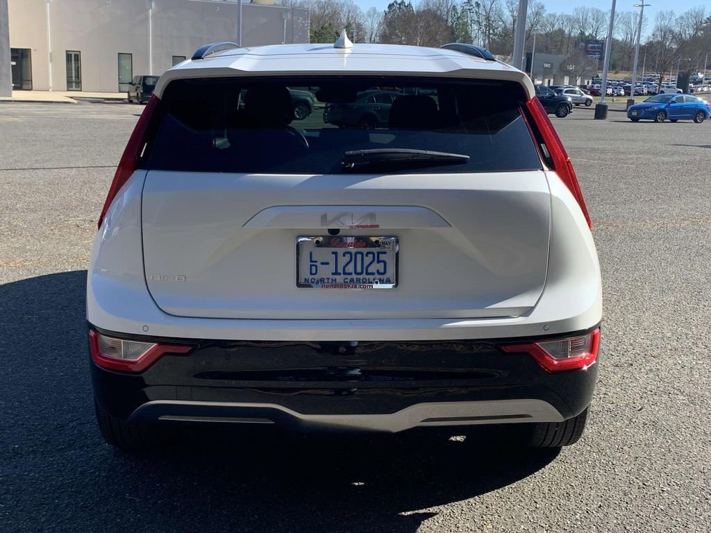 Used 2024 Kia Niro Wind image 3