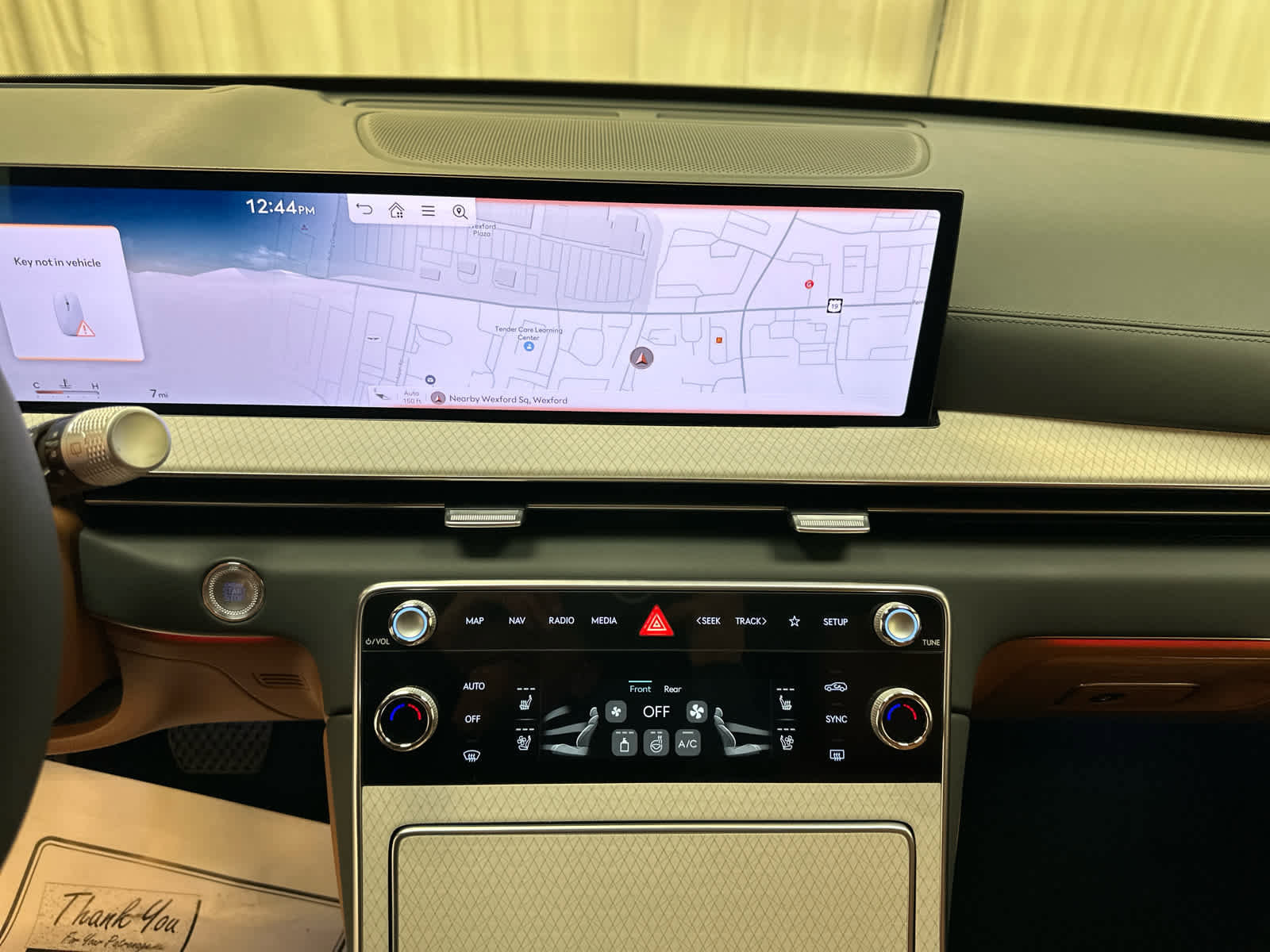 New 2025 Genesis GV80 3.5T Prestige image 15