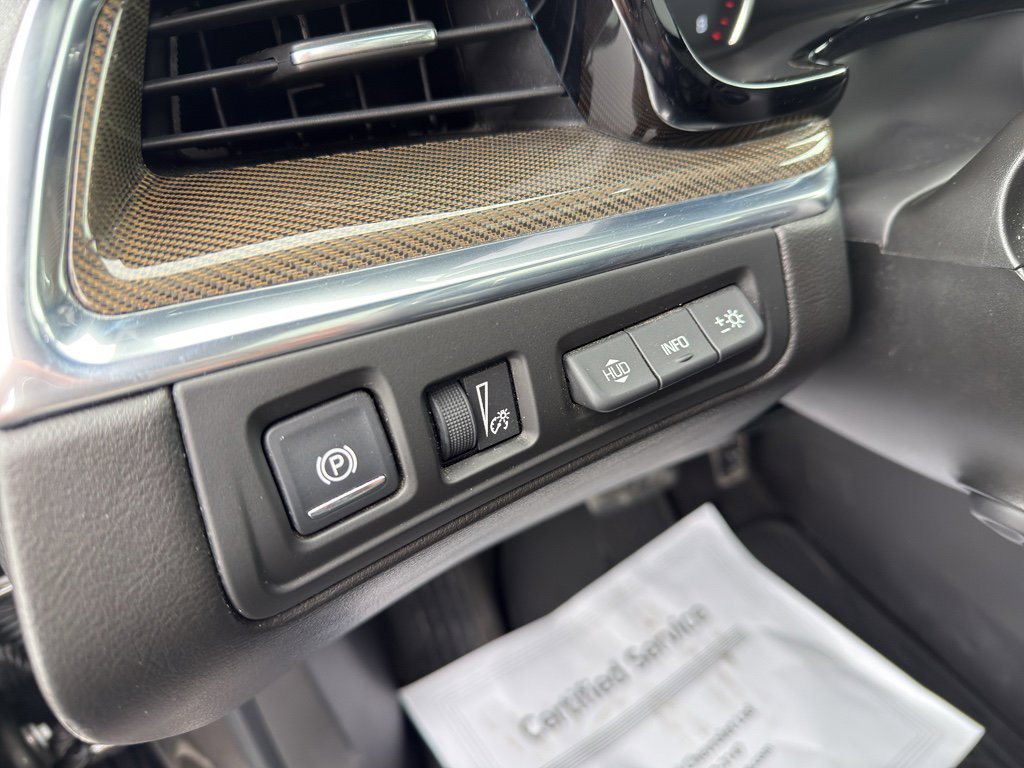 Used 2019 Cadillac XT5 Platinum image 18