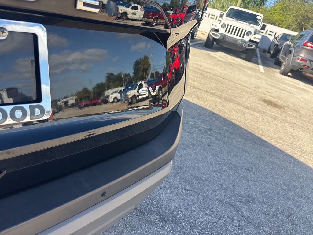 Used 2023 Nissan Rogue SV image 16