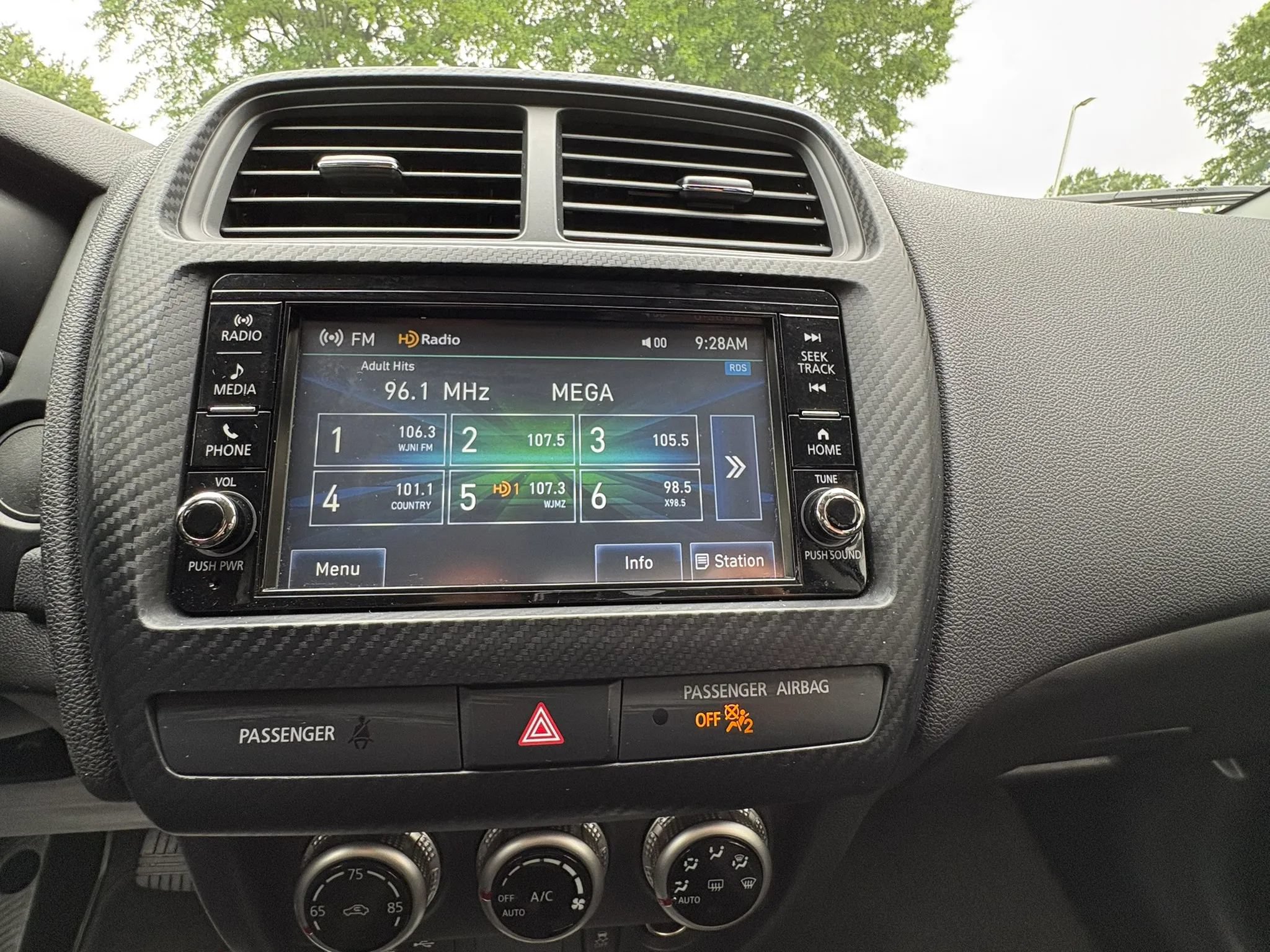 Used 2025 Mitsubishi Outlander Sport ES AWD/4WD image 34