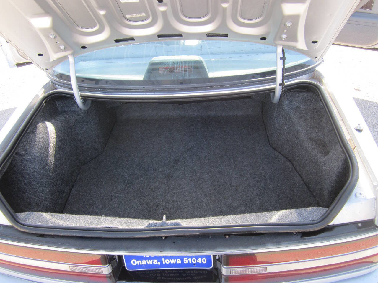 Used 1993 Buick Regal Limited image 18